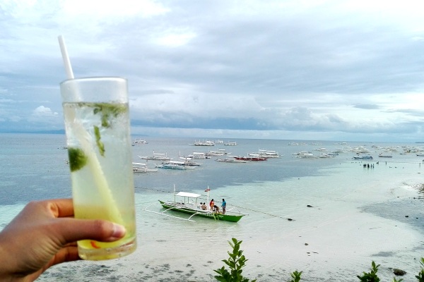 Alona Beach auf Panglao Island bei Bohol
