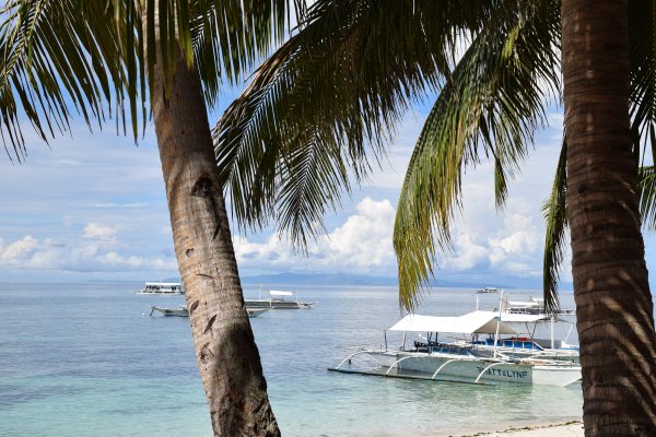 Alona Beach auf Panglao Island bei Bohol