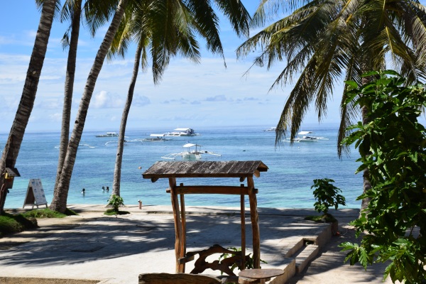 Alona Beach auf Panglao Island bei Bohol