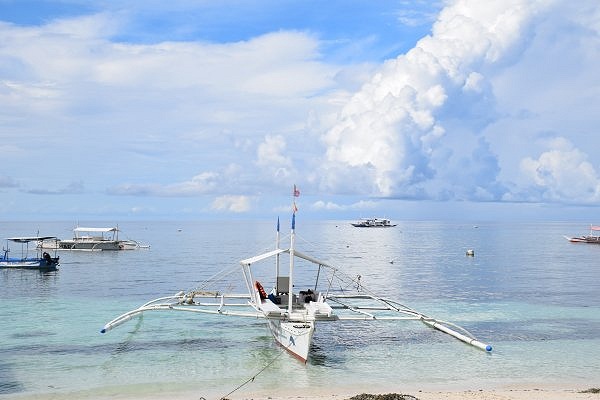 Alona Beach auf Panglao Island bei Bohol
